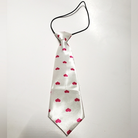 3/$20 Toddler Boys satin neck tie, dark pink white hearts, elastic neck … - Picture 1 of 6